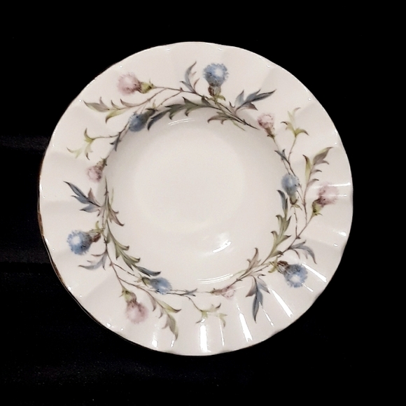 Vintage Royal Albert Brigadoon Floral Bone China Small Bowl - Picture 8 of 8